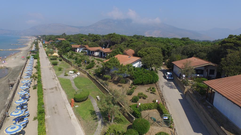 Settebello Village Lido Di Fondi Kültér fotó