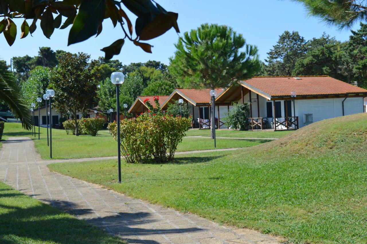 Settebello Village Lido Di Fondi Kültér fotó